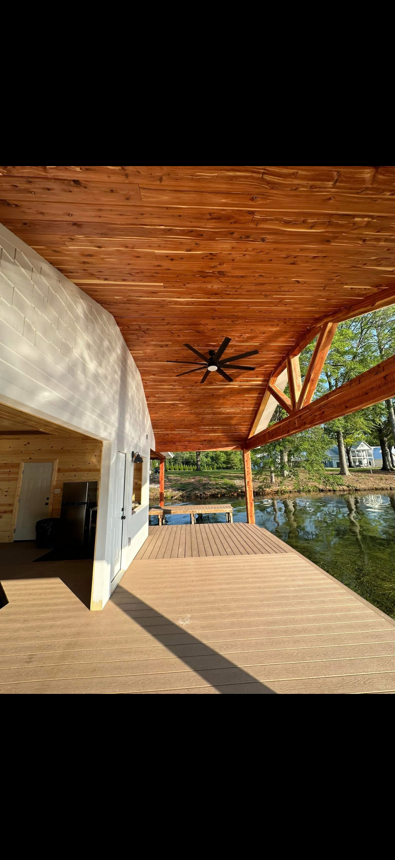 Covered Outdoor Living & Kitchen